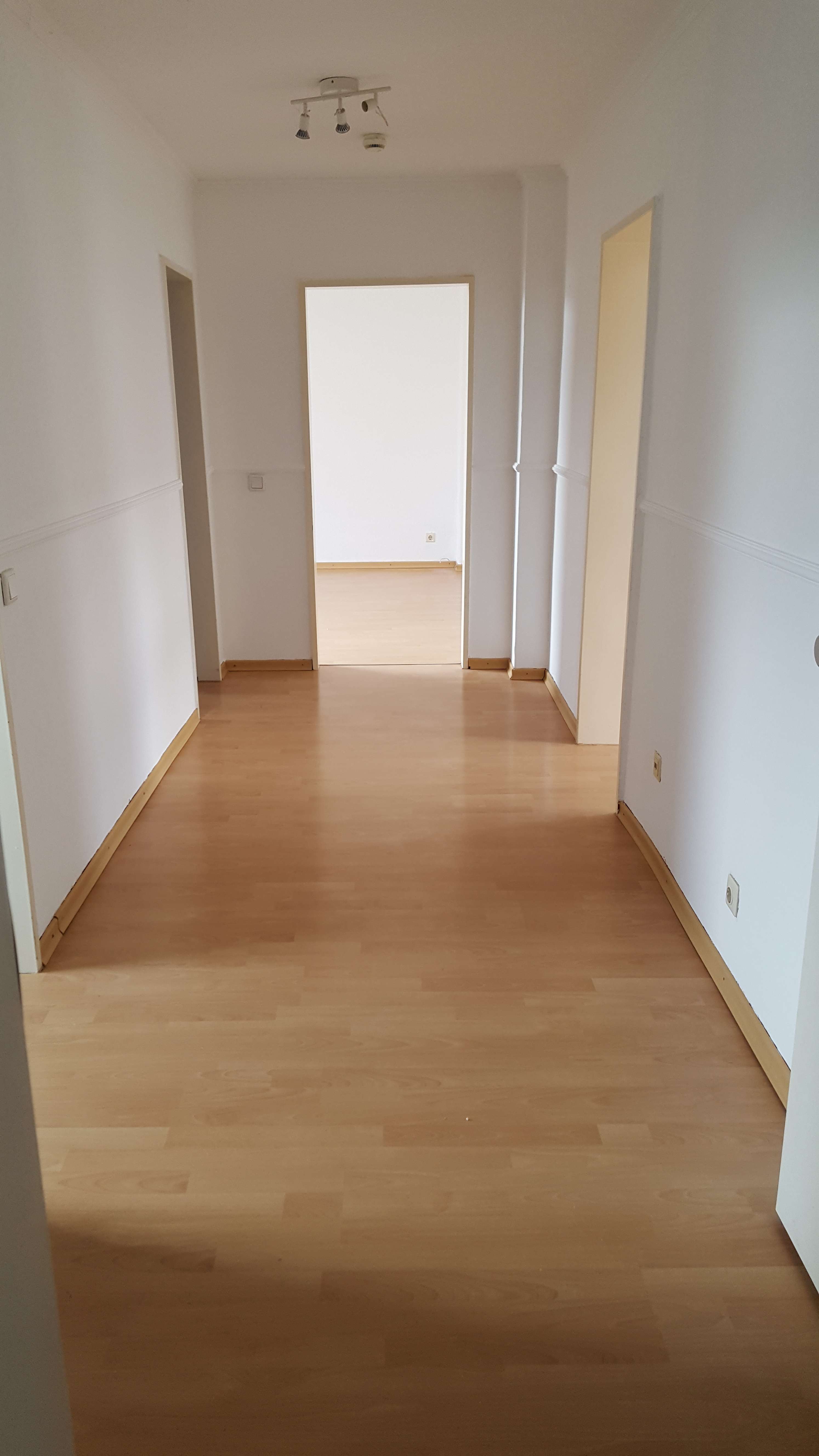 Brunsbüttel // Gepflegtes Wohn- und Geschäftshaus zu verkaufen