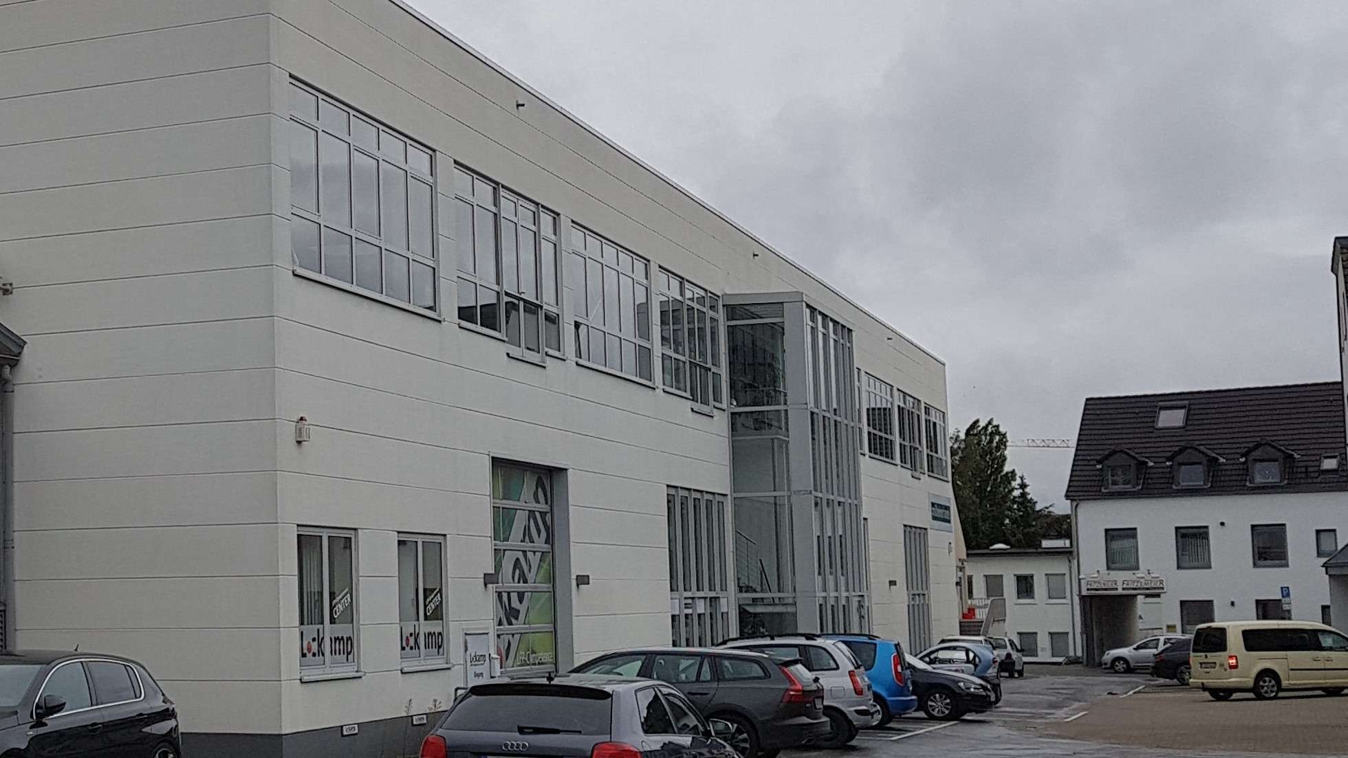 Essen-Bergerhaus // Vielseitig nutzbare Gewerbeeinheit zu vermieten